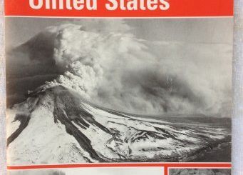 Volcanoes of the United States by Steven R. Brantley
